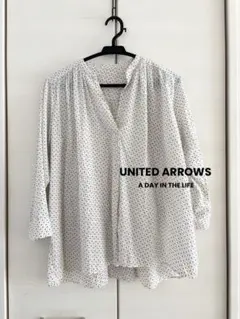 【UNITED ARROWS】ユナイテッドアローズ　スキッパー　シャツ 美品のサムネイル