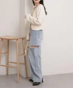 サイドスリットダメージデニムパンツ