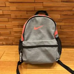 Nike バックパック キッズ　グレー/ピンク