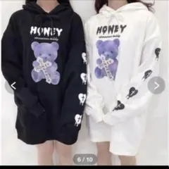 Honey Cinnamon スウェットパーカーブラック地雷 サブカルのサムネイル