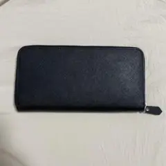 合成皮革 ファスナー式 長財布 黒