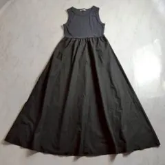 w closet ロングワンピース 黒 フレア マキシ丈 ノースリーブ