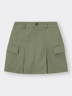 GU カーキミニスカート