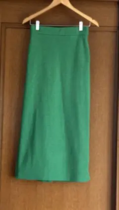 #レディース　スカート　ロングスカート　グリーン　GU ジーユー