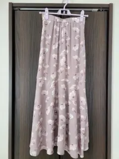 【美品】DURAS 花柄フレアロングスカートのサムネイル