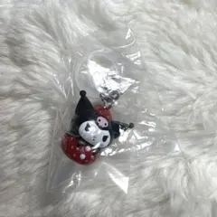 サンリオキャラクターズ　いちごめじるしアクセサリー　クロミ