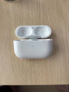 Apple AirPods Pro 第1世代 充電ケースのみ ②