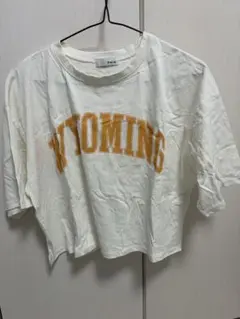 Helm WYOMING ロゴ 半袖Tシャツ ホワイト