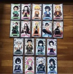 新品、未使用。 鬼滅の刃　箔押し限定シール　18枚セット。