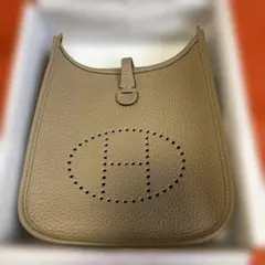 HERMES エヴリン TPM トレンチ ゴールド金具　　斜め掛けのサムネイル