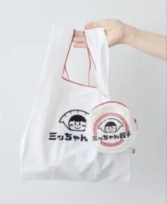 ear PAPILLONNER ミニポーチ付き　ミッちゃん餃子コラボ　エコバッグのサムネイル
