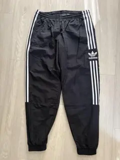 【便利】【美品】adidas 3本ライン ジャージパンツ 黒