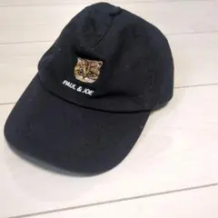 PAUL & JOE　 猫刺繍キャップ