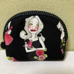 ハンドメイドポーチ　ロラライハリス 美容師