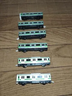 Item thumbnail for item b7289746-5c0e-48e4-a8aa-1d3e3f7737de