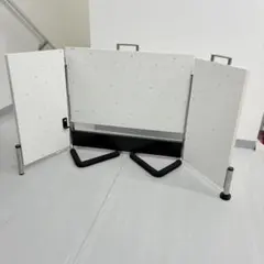 Item thumbnail for item 72dc78d9-be32-4960-8859-a712025a3716