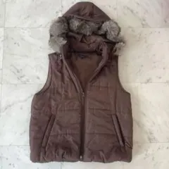 美品 ハッシュアッシュ 中綿ダウンベスト ブラウン フード付き 取り外し可 3