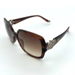 Item thumbnail for item 18784149-c63c-41a4-ba36-8bf0865b8dd9