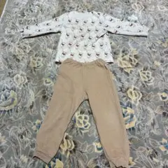 UNIQLOプーさんパジャマセット（100cm~）