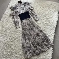 削除2/19迄SNIDELオープンショルダー ウエストリブワンピース