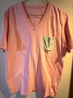 Arnold Palmer VネックTシャツ ポケット付き