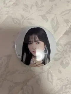 NiziU リオ　缶バッジ