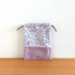 パープルのリボン柄の巾着④　給食袋　ハンドメイド　女の子　紫　北欧