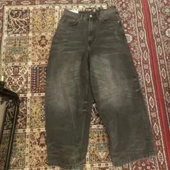 H&M SUPER BAGGY デニムパンツ ブラック30のサムネイル