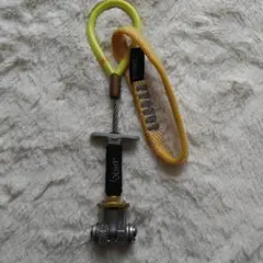 Item thumbnail for item 85886a66-de55-4c0d-adf5-e516c48b1e75