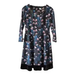 新品タグ付きスーパービューティー花柄ビジュー付き七分袖ワンピース　118