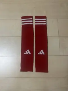 adidas レッド ストライプ ソックス