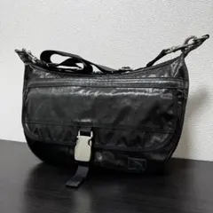 PORTER ブラックレザーショルダーバッグ　ポーター　三日月　フリースタイル PORTER ポーター フリースタイル ショルダーバッグ 707-07186 吉田