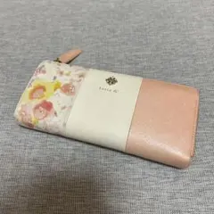ルリア4℃ 長財布