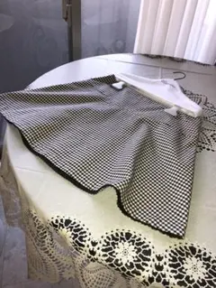 レッドバレンティノ　スカートのサムネイル