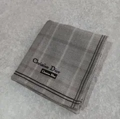 ベーシックカラー☘ Dior ディオール メンズ ハンカチ オシャレ♪