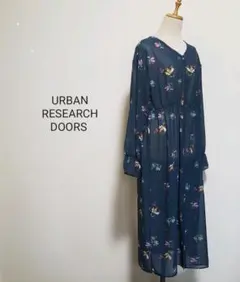 URBAN RESEARCH DOORS シアー花柄Vネックワンピース 羽織