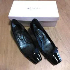 DIANA スクエアエナメルパンプス