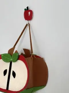 りんご型ティッシュケース 壁掛け／車用／卓上タイプ かわいいアニメ風