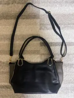 レザーショルダーバッグ ハンドバッグ　3WAY 美品　HUNDRED 収納力抜群