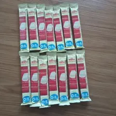 明治　ほほえみらくらくキューブ　200ml 14本セット