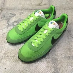 箱付　NIKE WAFFLE RACER PR　Mグリーン ブラック スニーカーのサムネイル
