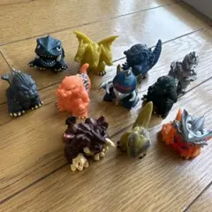ゴジラ ミニフィギュア まとめ売り 11体のサムネイル