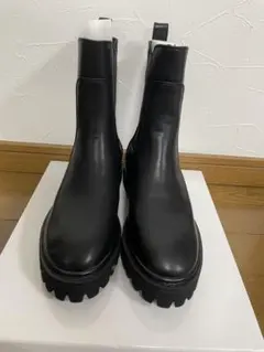 Gready Brilliant ブラックレザーサイドゴアブーツ厚底