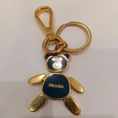 PRADA クマ型キーホルダー ゴールド/ネイビー 2026年最新】プラダ キーホルダー クマの人気アイテム - メルカリ