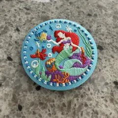 ディズニー刺繍缶バッジ2　リトルマーメイド