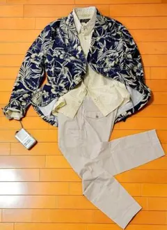 ★「2ジャケット法」で季節を謳歌する花柄ジャケットの着こなし ♪