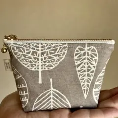 Item thumbnail for item e39fc1ee-8455-4ca5-bdac-2c436cba3db0