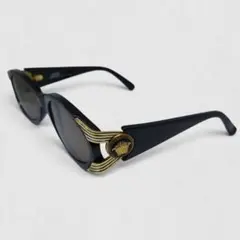 美品✨️VERSACE ヴェルサーチ MOD.T24 サングラス グレカ 黒 - メルカリ