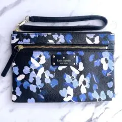 【新品✨️】kate spade 花柄レザーポーチ リストレット クラッチバッグ