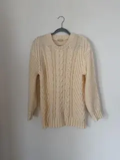 RESEXXY ケーブル編みニットセーター クリーム色